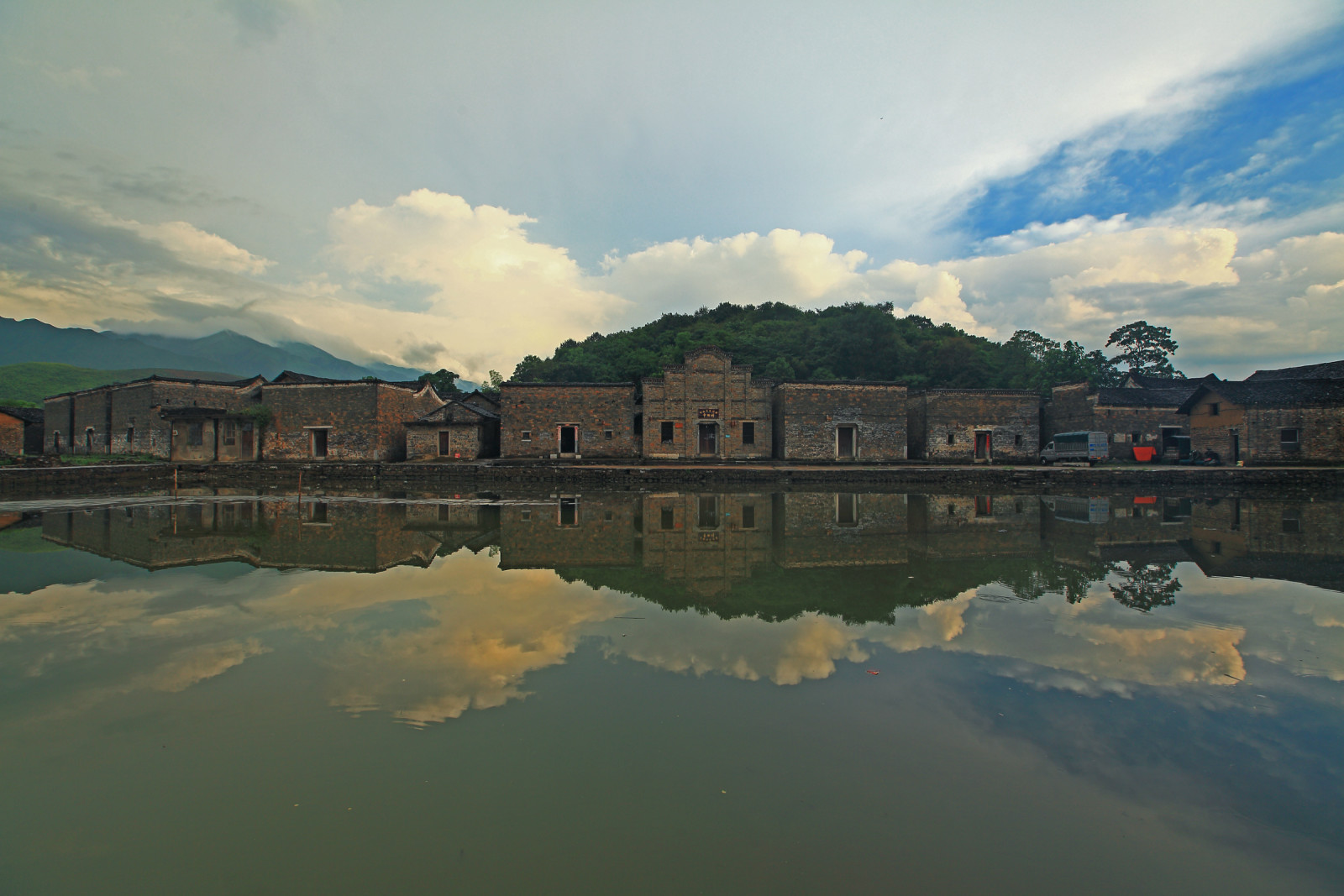 天堂山水畫(huà)，常寧好休閑 ——《常寧市旅游產(chǎn)業(yè)發(fā)展總體規(guī)劃及重點(diǎn)項(xiàng)目概念性規(guī)劃》